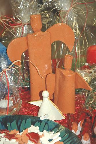 Keramikengel braun lasiert